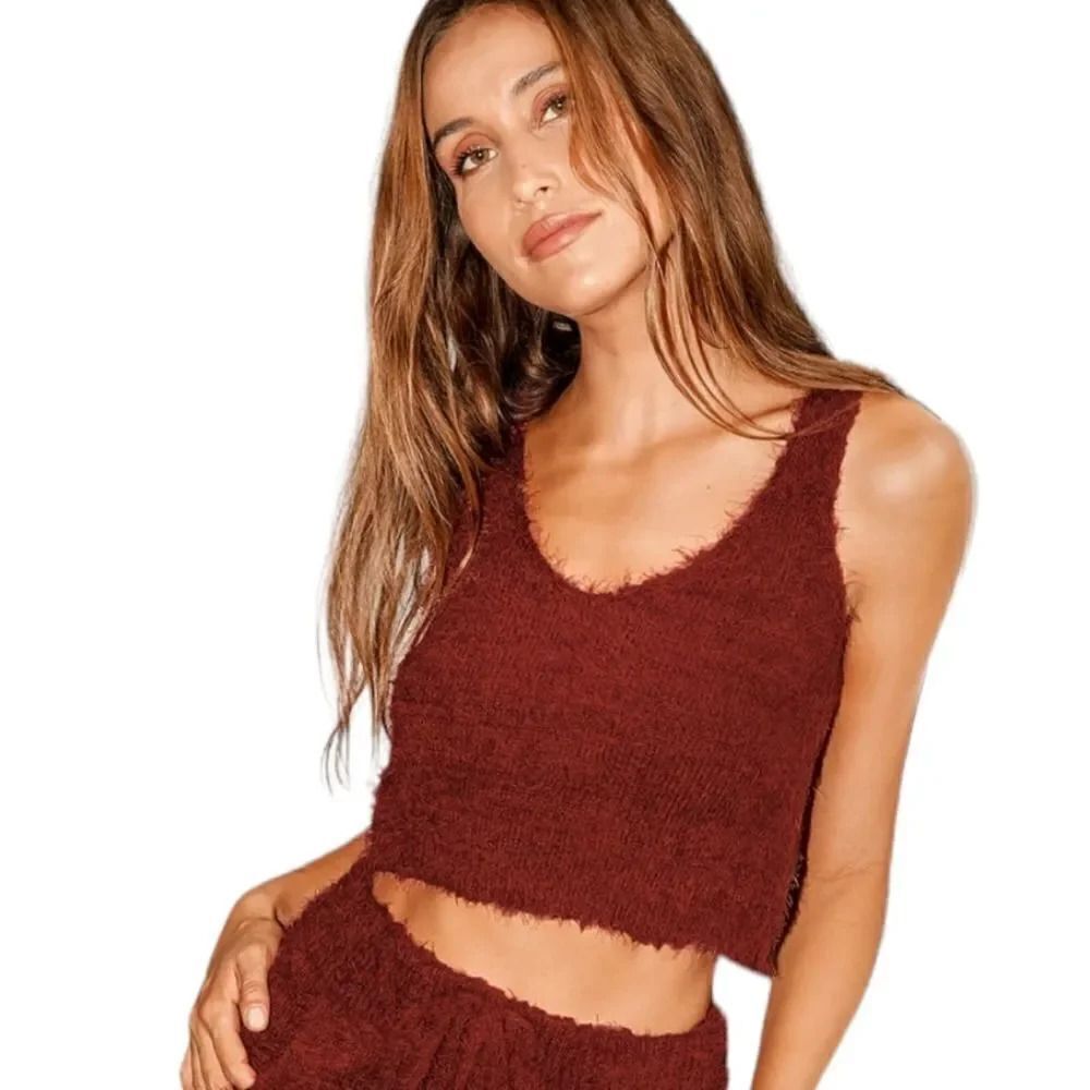 Lulus Road to Cozy Washed Burgundy Fuzzy Cropped Tank Top Size Small